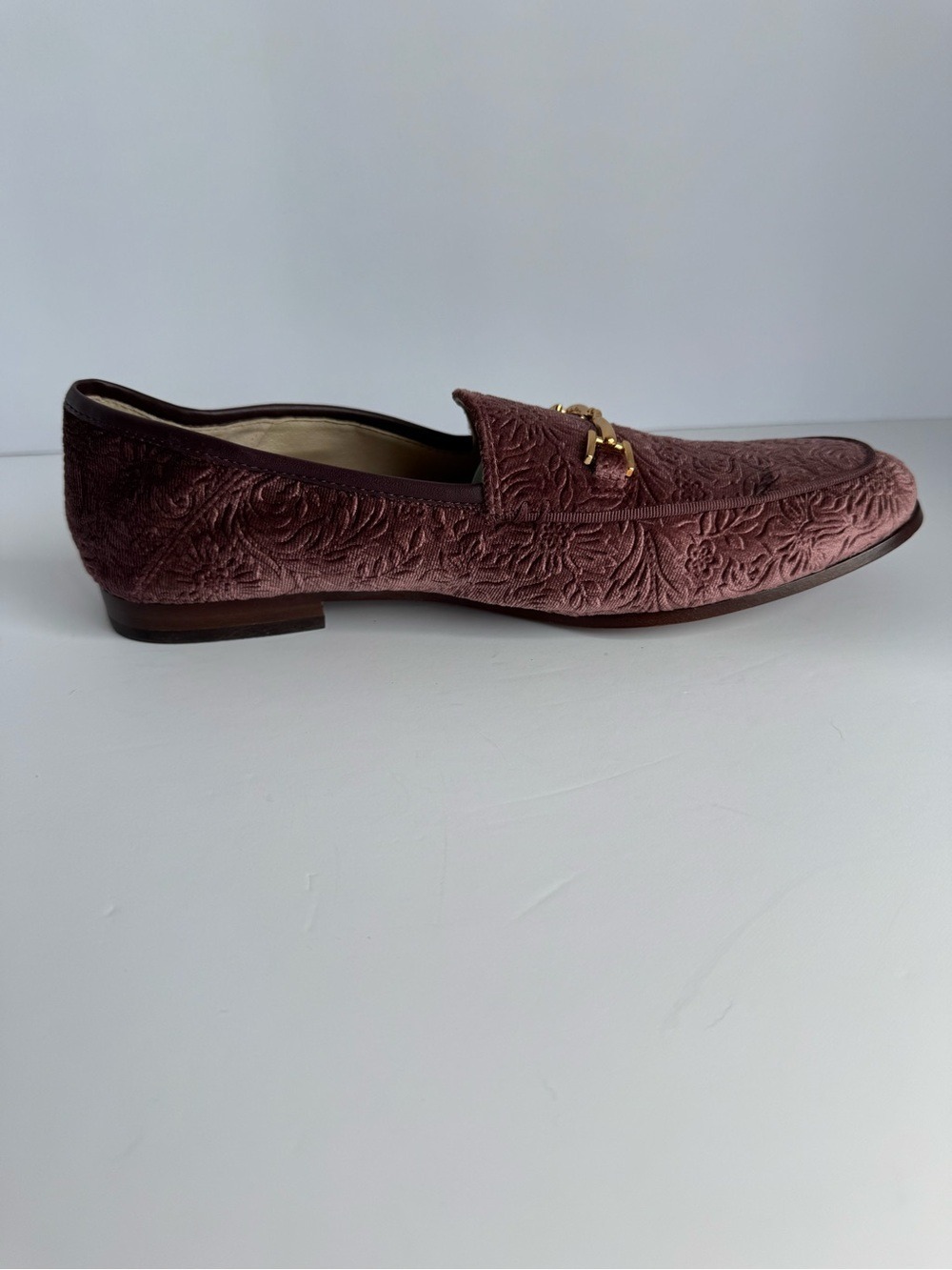 Sam Edelman Loraine Floral Embossed Velvet Loafers Gold Womens 7.5 Flats Shoes - Picture 9 of 16